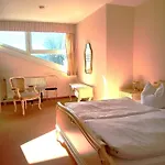 Hahnenkleer Hof Hotel 4*