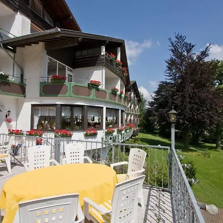 Hahnenkleer Hof